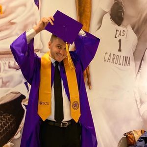 Meet your Posher, Peter